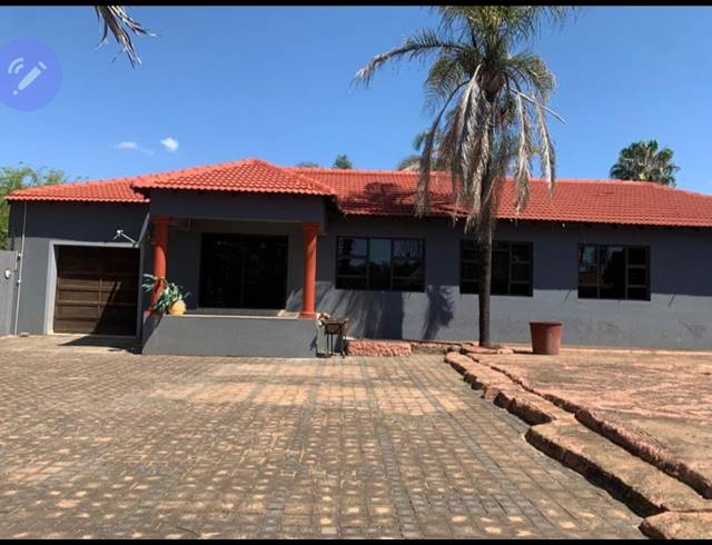 3 bed property to rent in SILVERTON